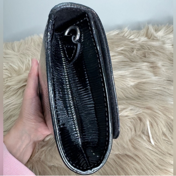 Louis Vuitton Black Clutch with Silver Logo - Picture 7 of 11